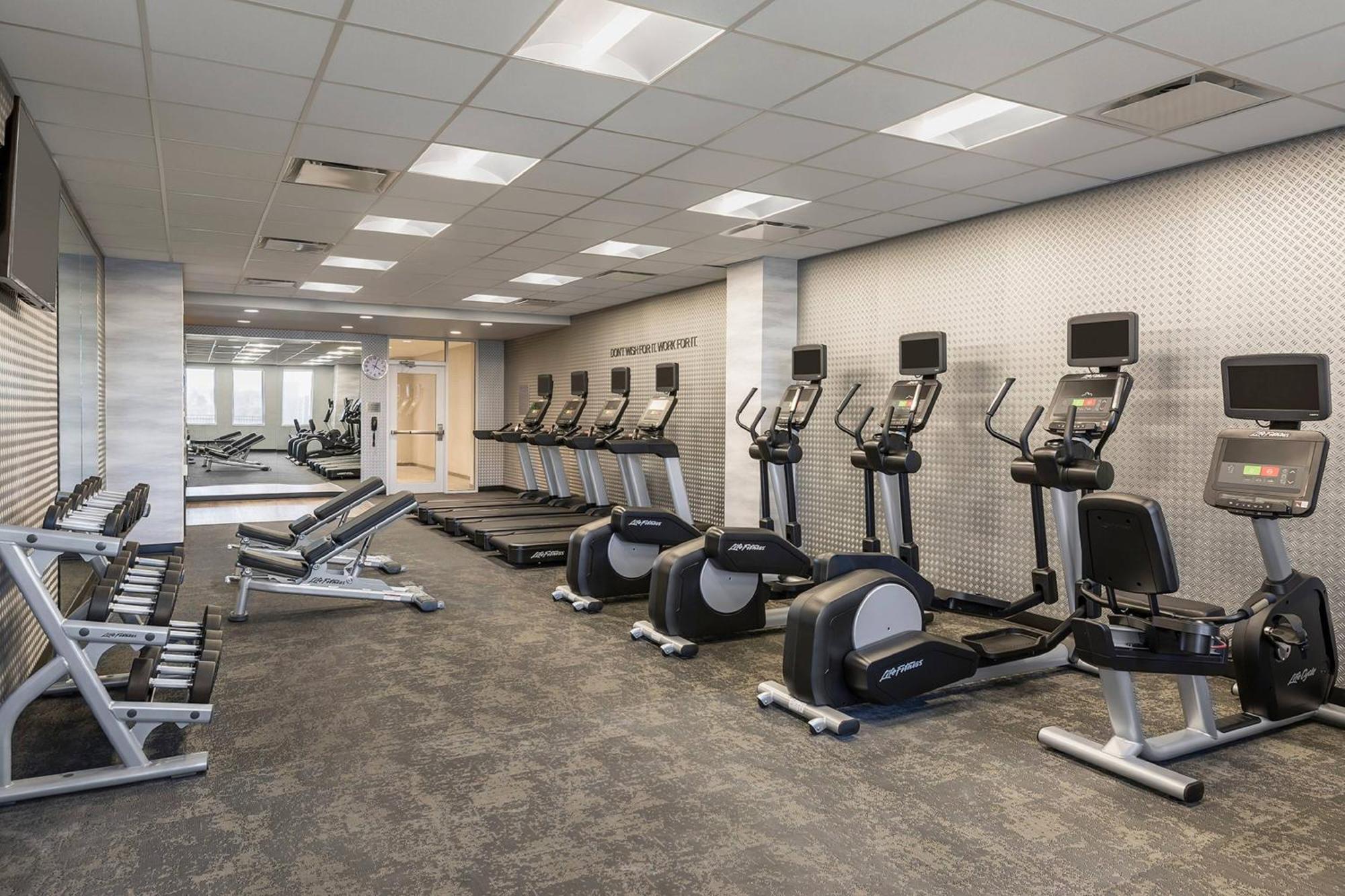 Fairfield Inn & Suites By Marriott Des Moines Downtown Экстерьер фото